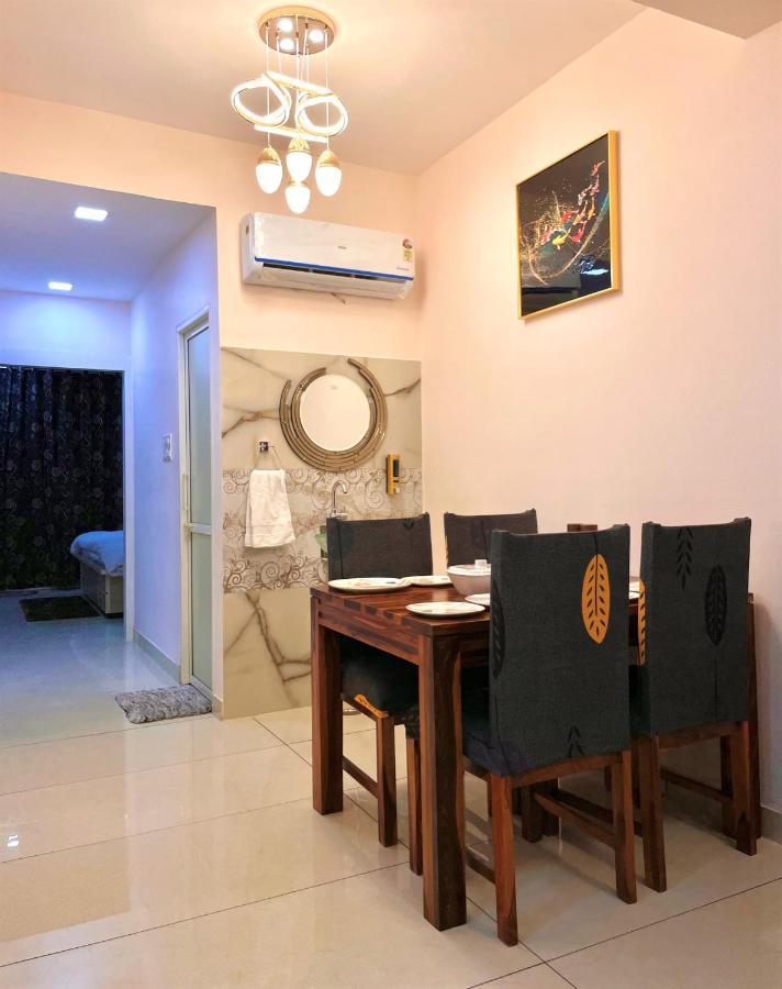 Airport Bliss Apartment+Balcony & Netflix + Prime Jaipur Eksteriør bilde