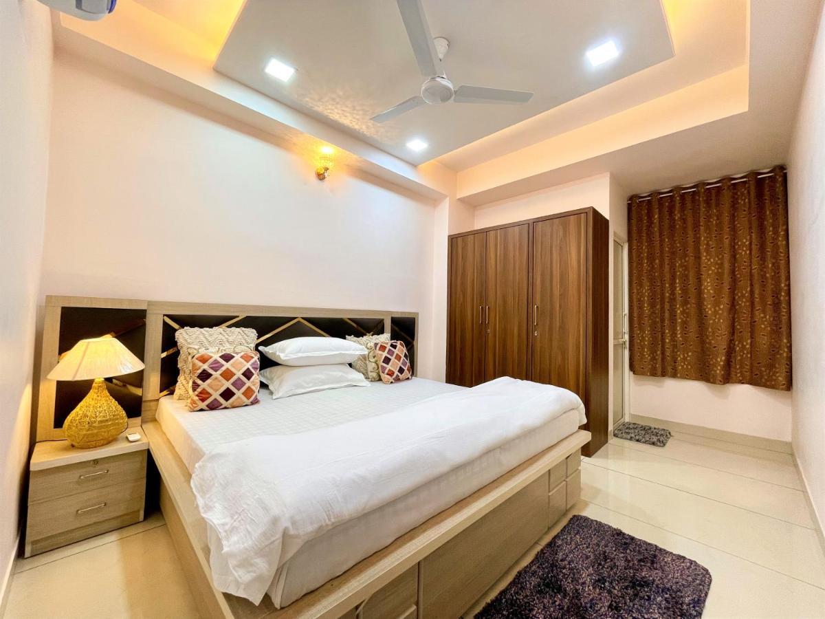 Airport Bliss Apartment+Balcony & Netflix + Prime Jaipur Eksteriør bilde
