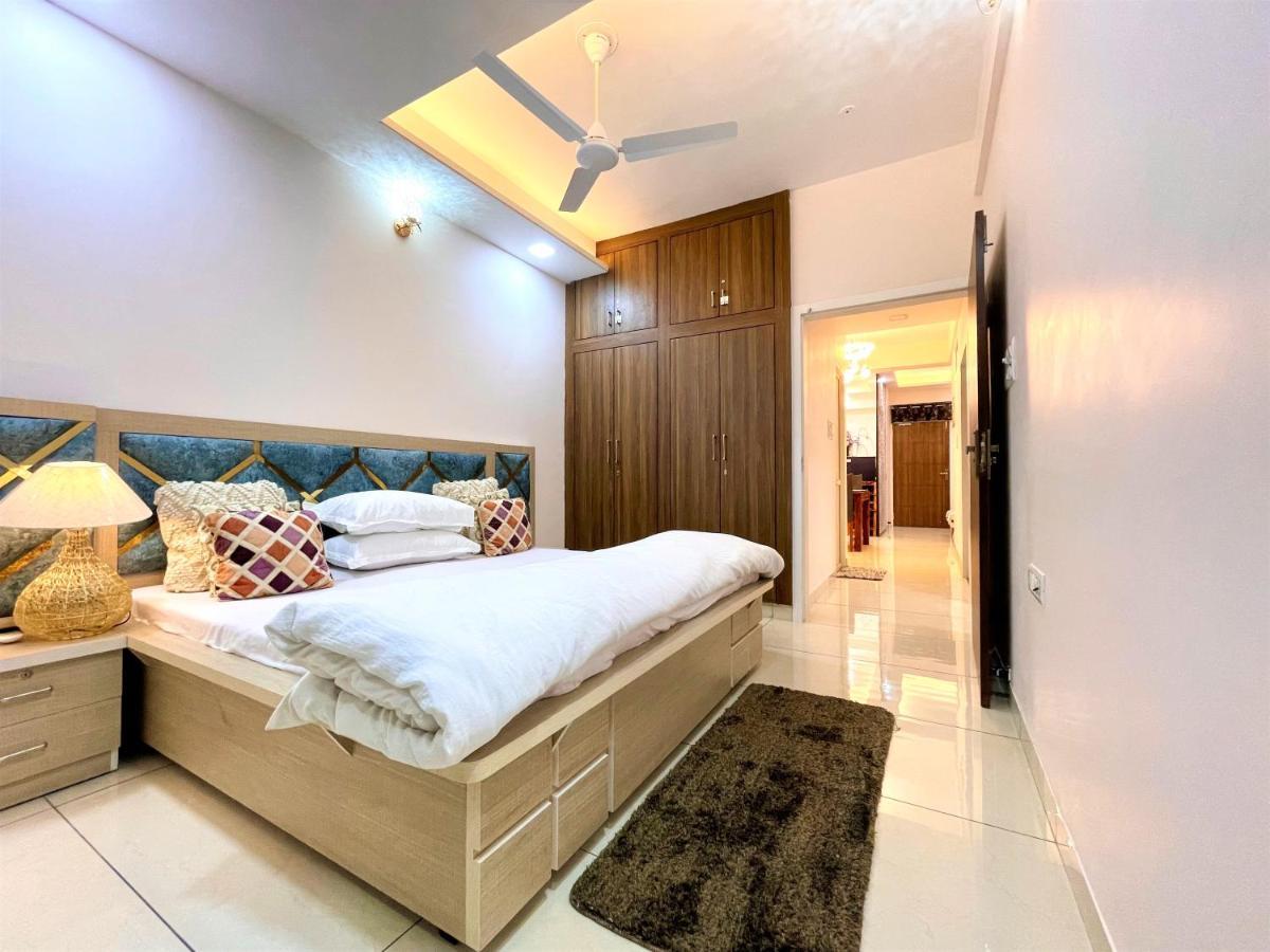 Airport Bliss Apartment+Balcony & Netflix + Prime Jaipur Eksteriør bilde