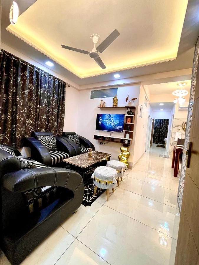 Airport Bliss Apartment+Balcony & Netflix + Prime Jaipur Eksteriør bilde